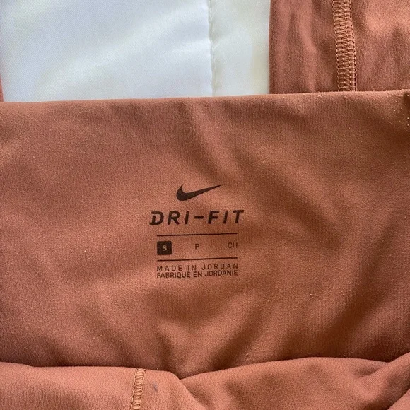 Nike Mauve Leggings - Picture 3 of 4